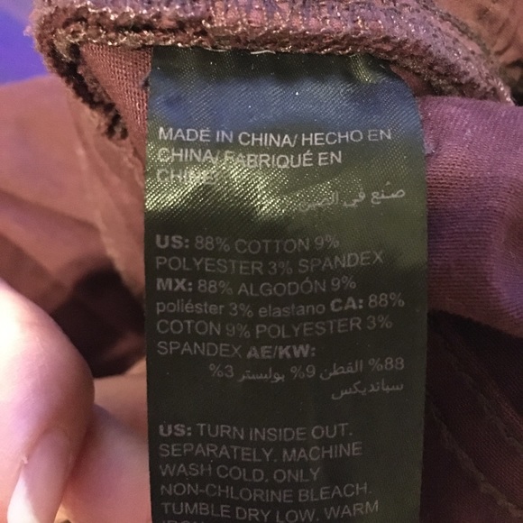 WHBM Skinny Ankle Jean. Sz 8, Berry. - Picture 5 of 5